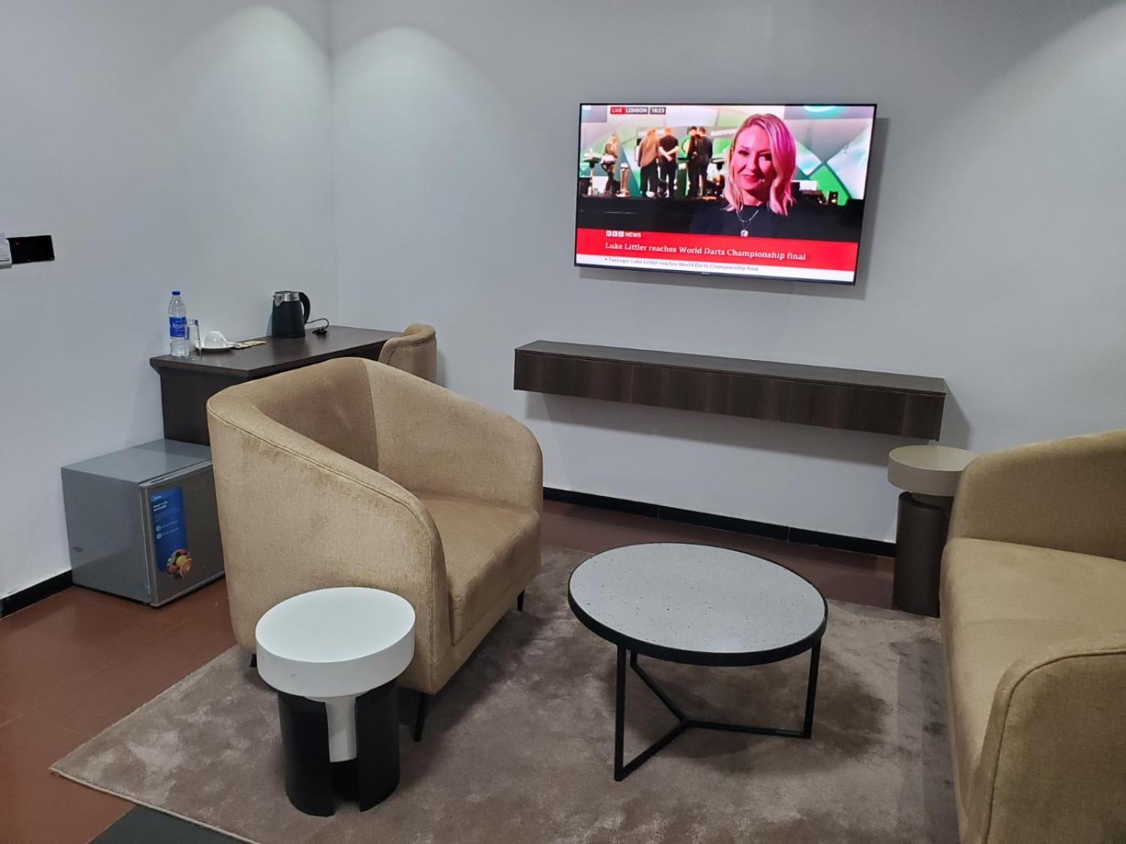 Hotel 35 Embassy Lagos Dış mekan fotoğraf
